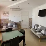 بيت للعطل Tra Terra E Mare