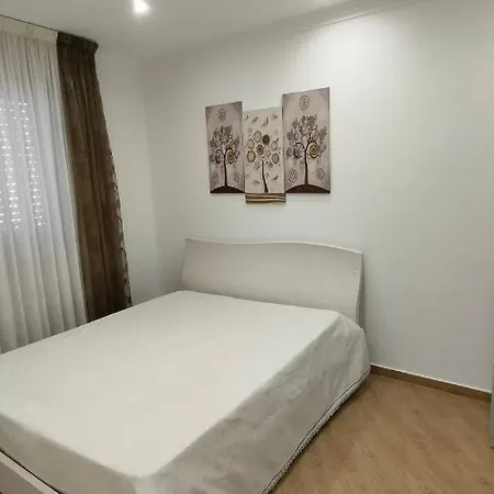 Nyaraló Tra Terra E Mare